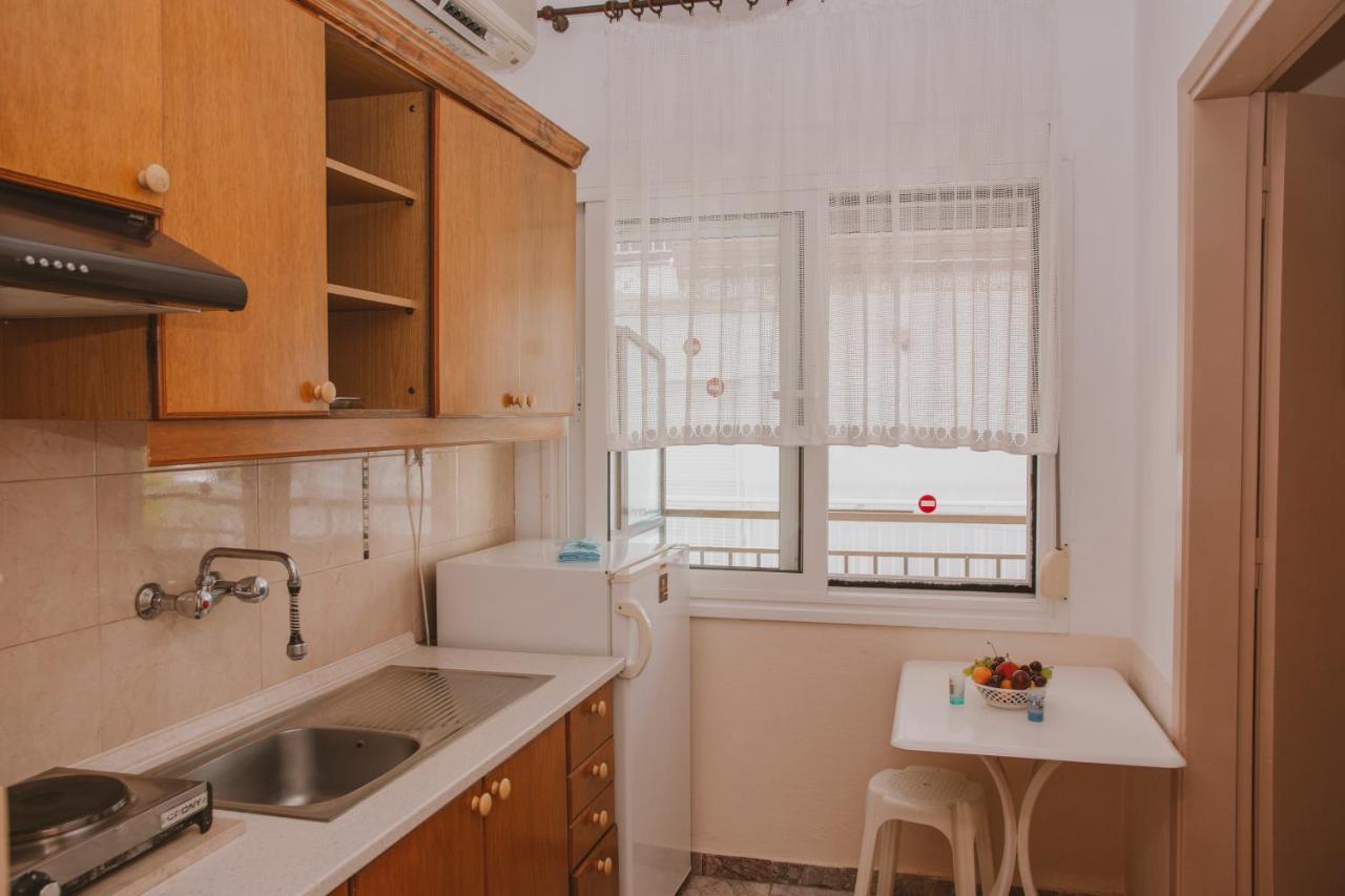 Apartments Tania 팔랄리아 디오니시우 외부 사진
